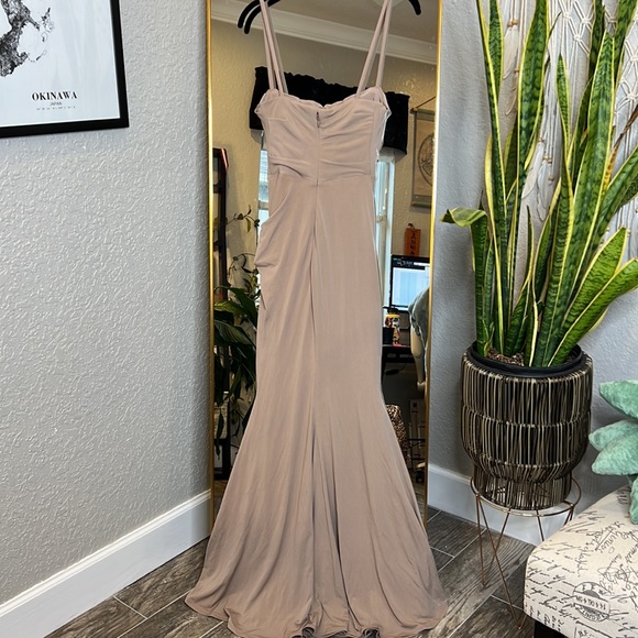 HOUSE OF CB 'Milena' Almond Jersey Corset Maxi Dress NWOT - Picture 8 of 11